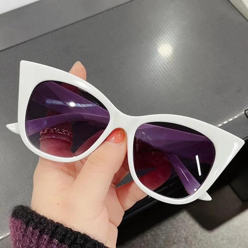 1pcs New Cat Eye Sunglasses Woman Fashion Retro UV400 Shades