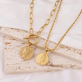 316L Stainless Steel Carved Queen Coin Pendant Necklace