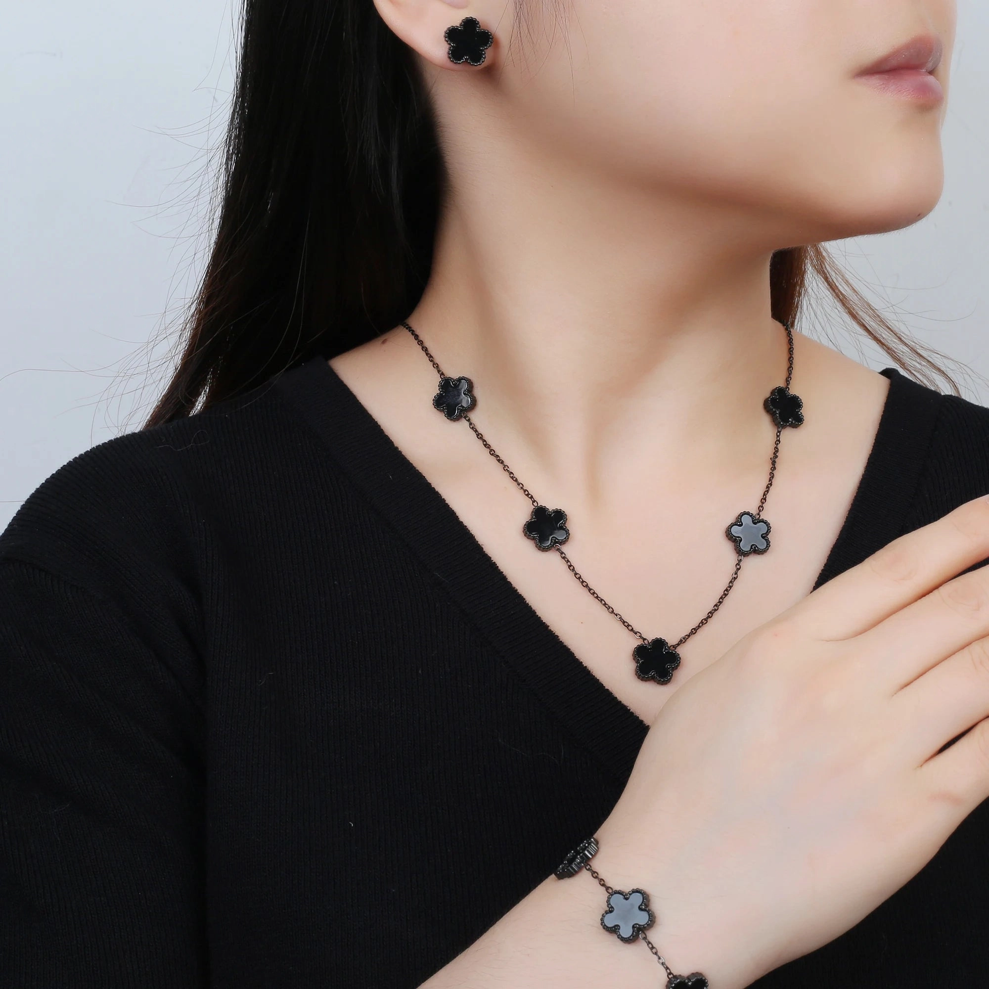3Pcs Luxury Stainless Steel Five Leaf Flower Jewelry Set