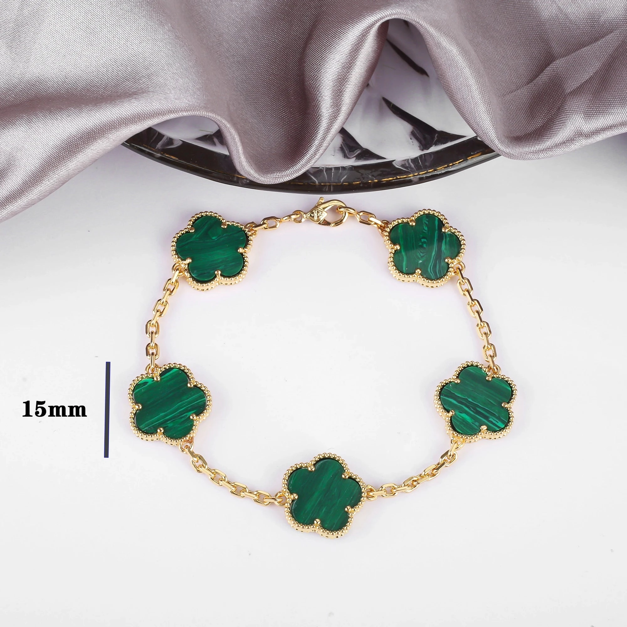 7 Colors Classic Five-Leaf Flower Pendant Necklace Natural Stones Clover Choker for Women Daily Wear Jewelry