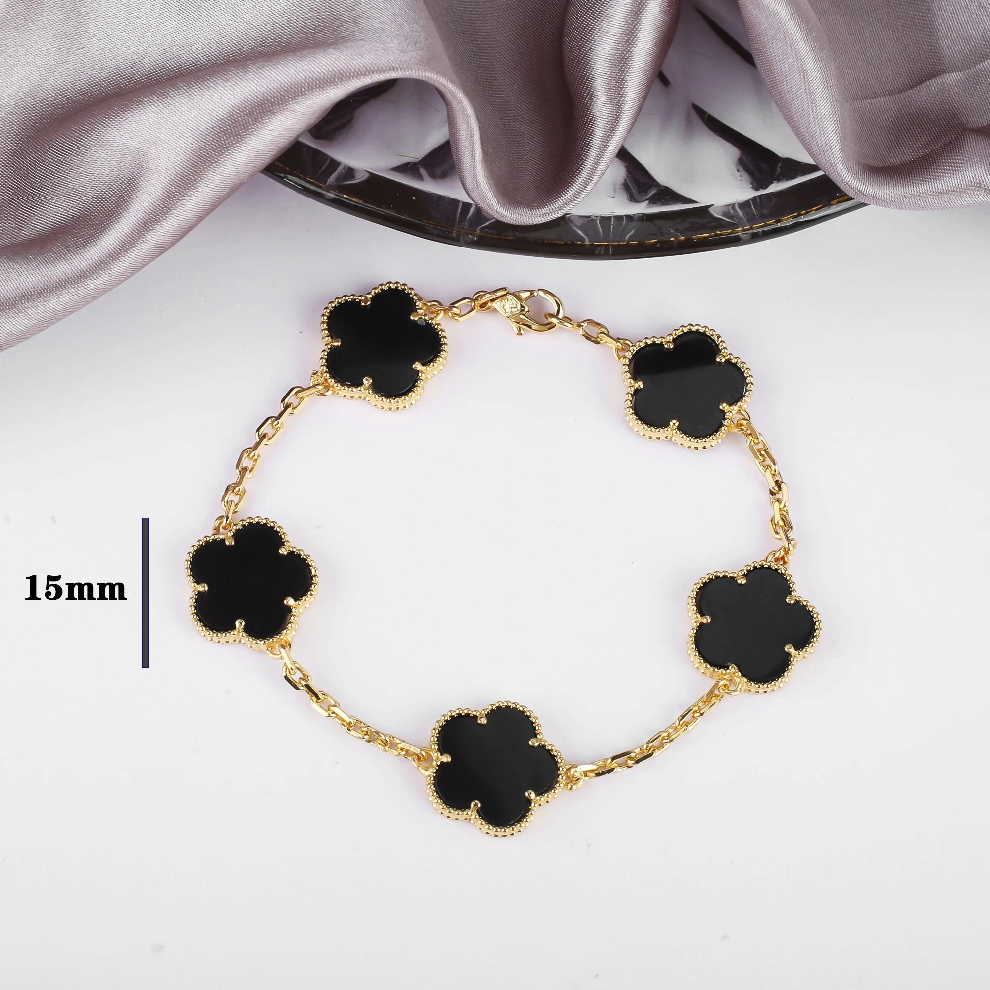 7 Colors Classic Five-Leaf Flower Pendant Necklace Natural Stones Clover Choker for Women Daily Wear Jewelry