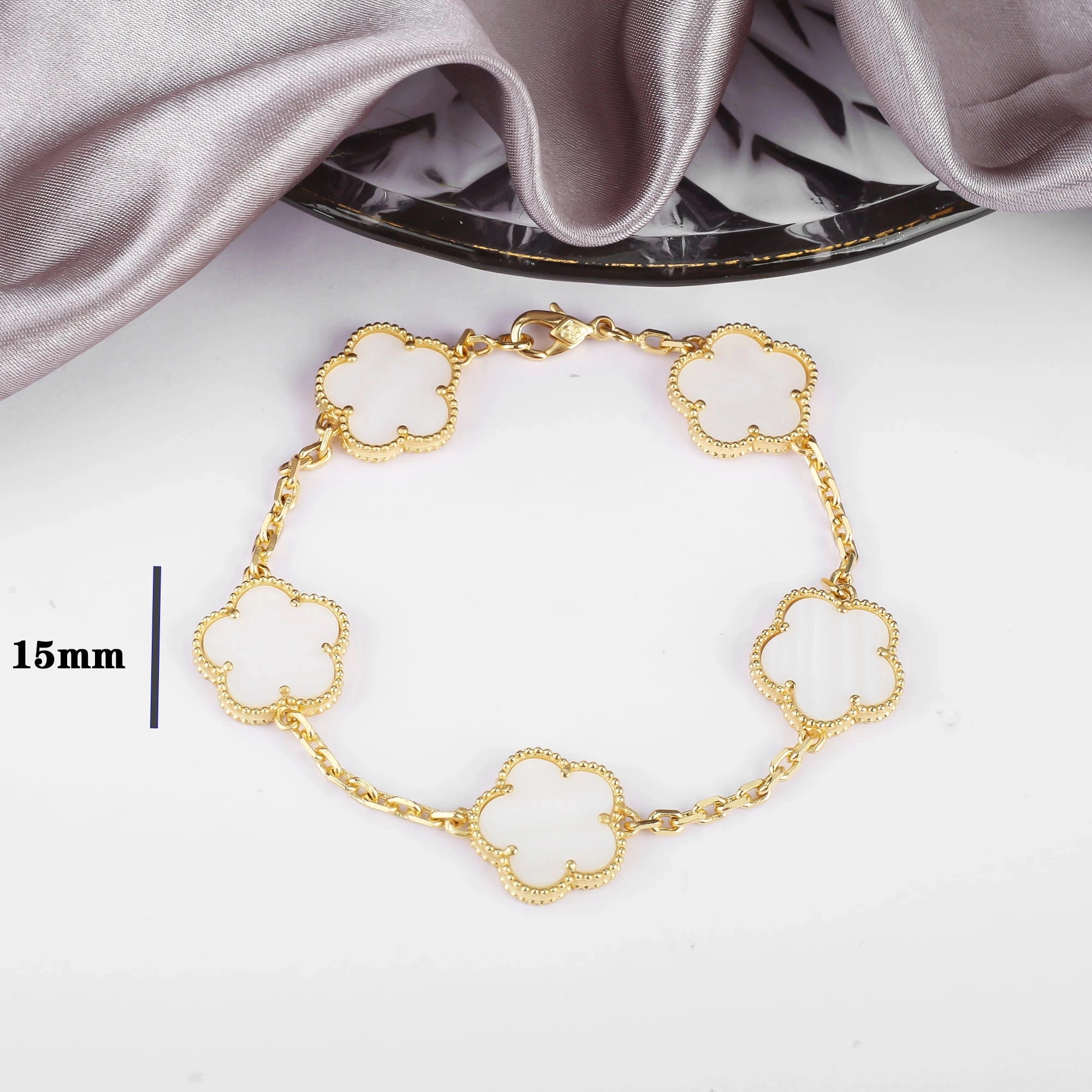 7 Colors Classic Five-Leaf Flower Pendant Necklace Natural Stones Clover Choker for Women Daily Wear Jewelry
