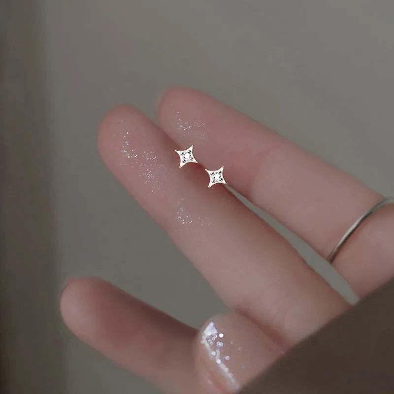 925 Silver Needle Shiny Zircon Butterfly Earring for Students