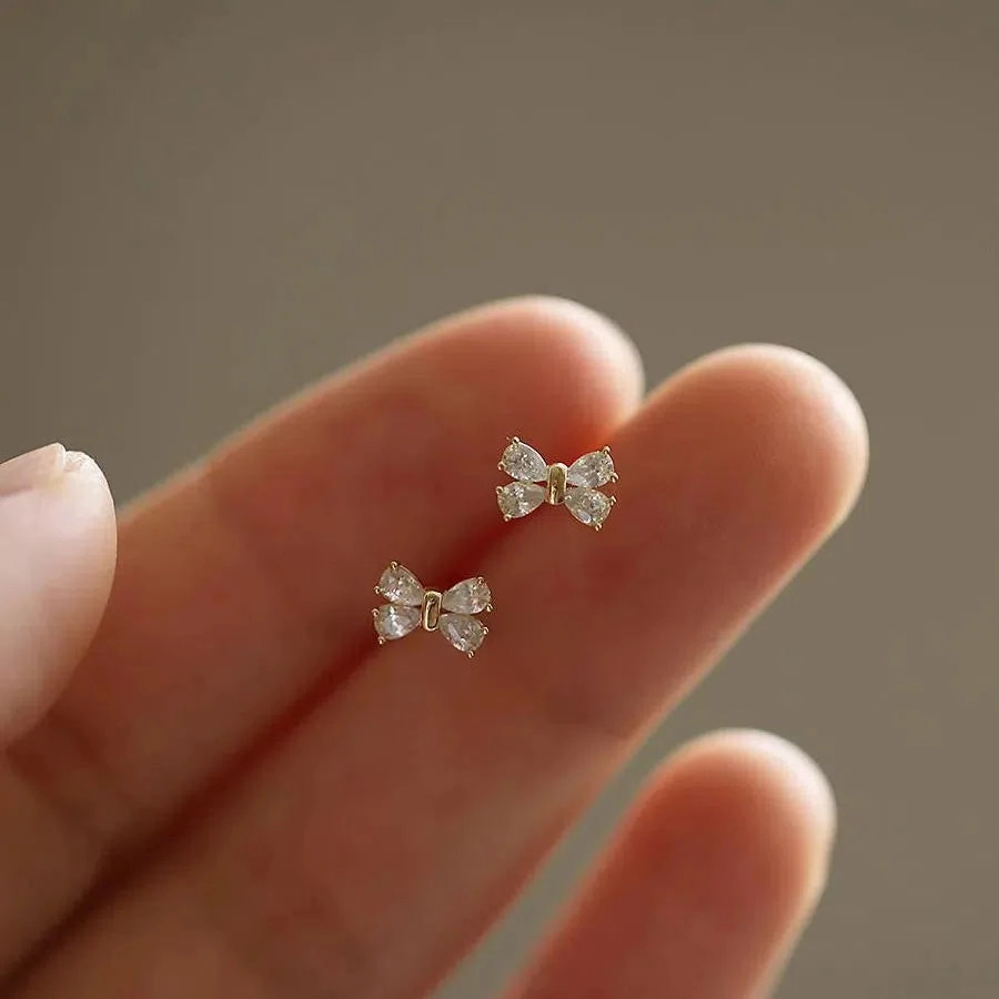 925 Silver Needle Shiny Zircon Butterfly Earring for Students