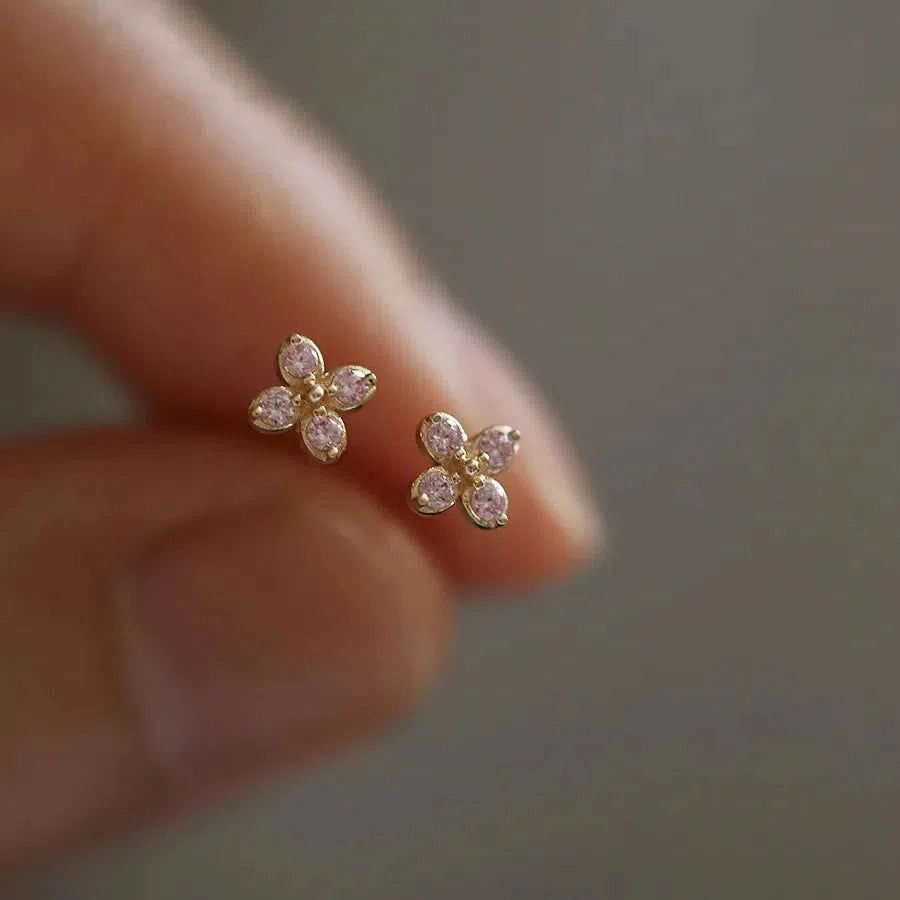 925 Silver Needle Shiny Zircon Stud Earrings Cute Sweet Style