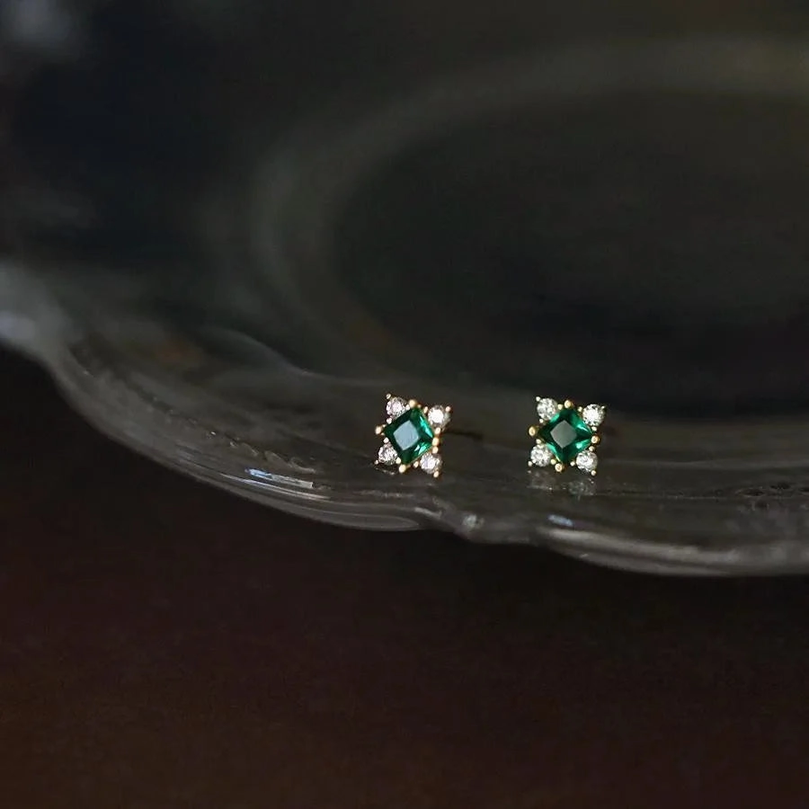 925 Silver Needle Shiny Zircon Stud Earrings Cute Sweet Style