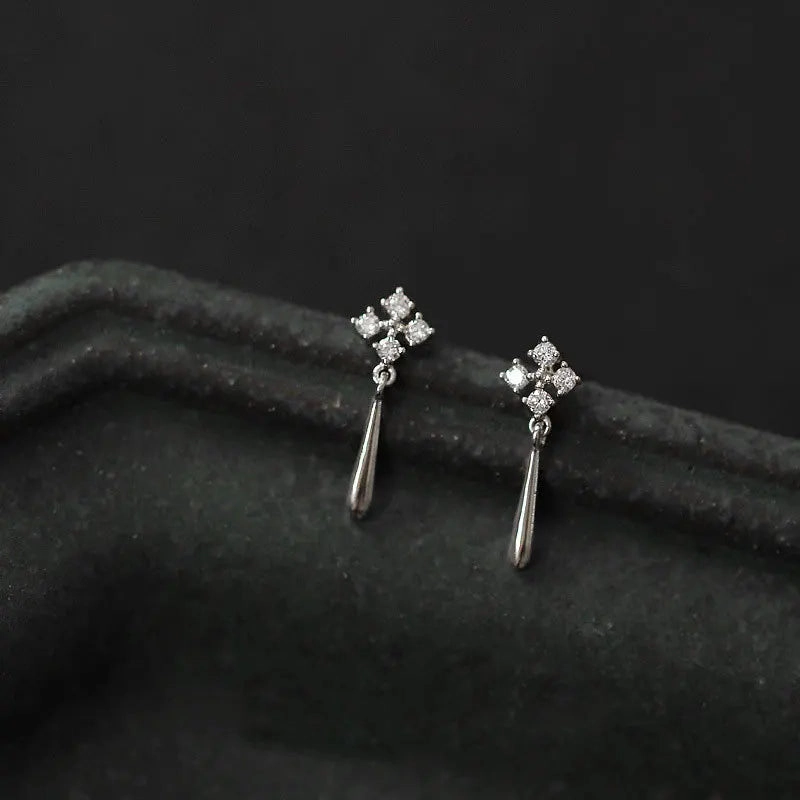 925 Silver Needle Shiny Zircon Stud Earrings Cute Sweet Style