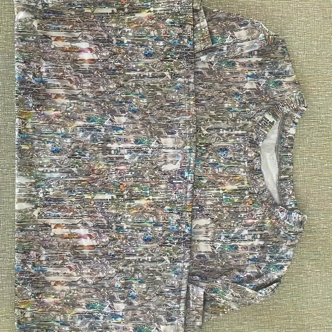 Allover Print Crew Neck T-Shirt for Fall & Winter Style