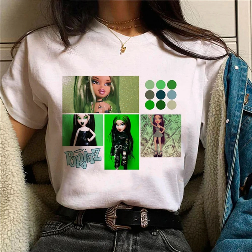Anime-Inspired Women's Streetwear Tee - Manga Comic Graphic T-Shirt for Trendy Fashionistas
