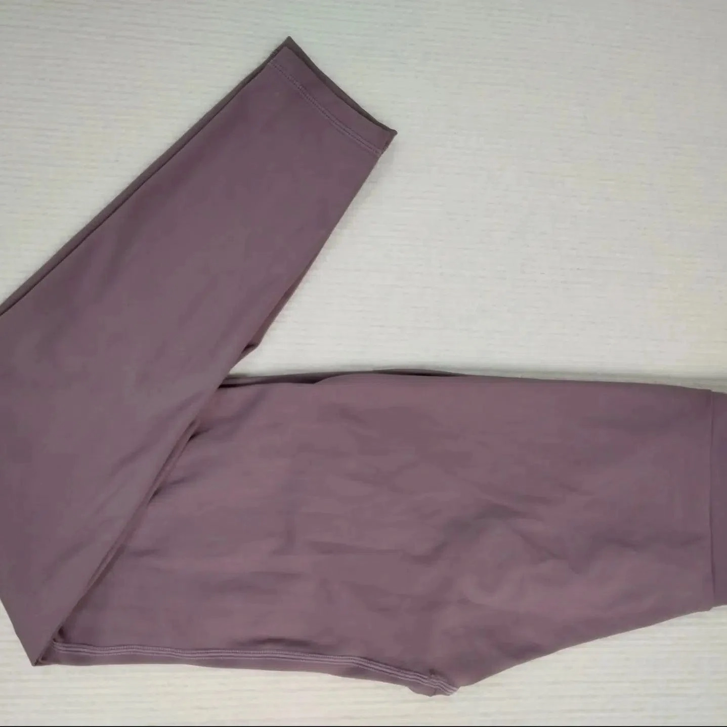 Athletic Fitness Sports Gym Workout Yoga Pants V Back Scrunch Butt Leggings