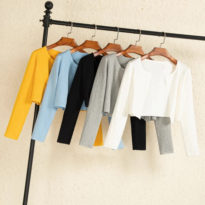 Black Cropped Knitted Sweater Korean Style Women's Coat Spring Long Sleeve Top Jersey Cardigan Female Clothing Blouses
