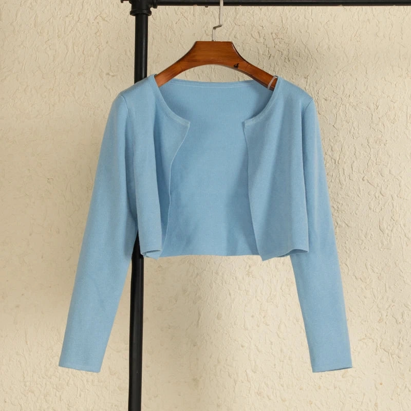 Black Cropped Knitted Sweater Korean Style Women's Coat Spring Long Sleeve Top Jersey Cardigan Female Clothing Blouses
