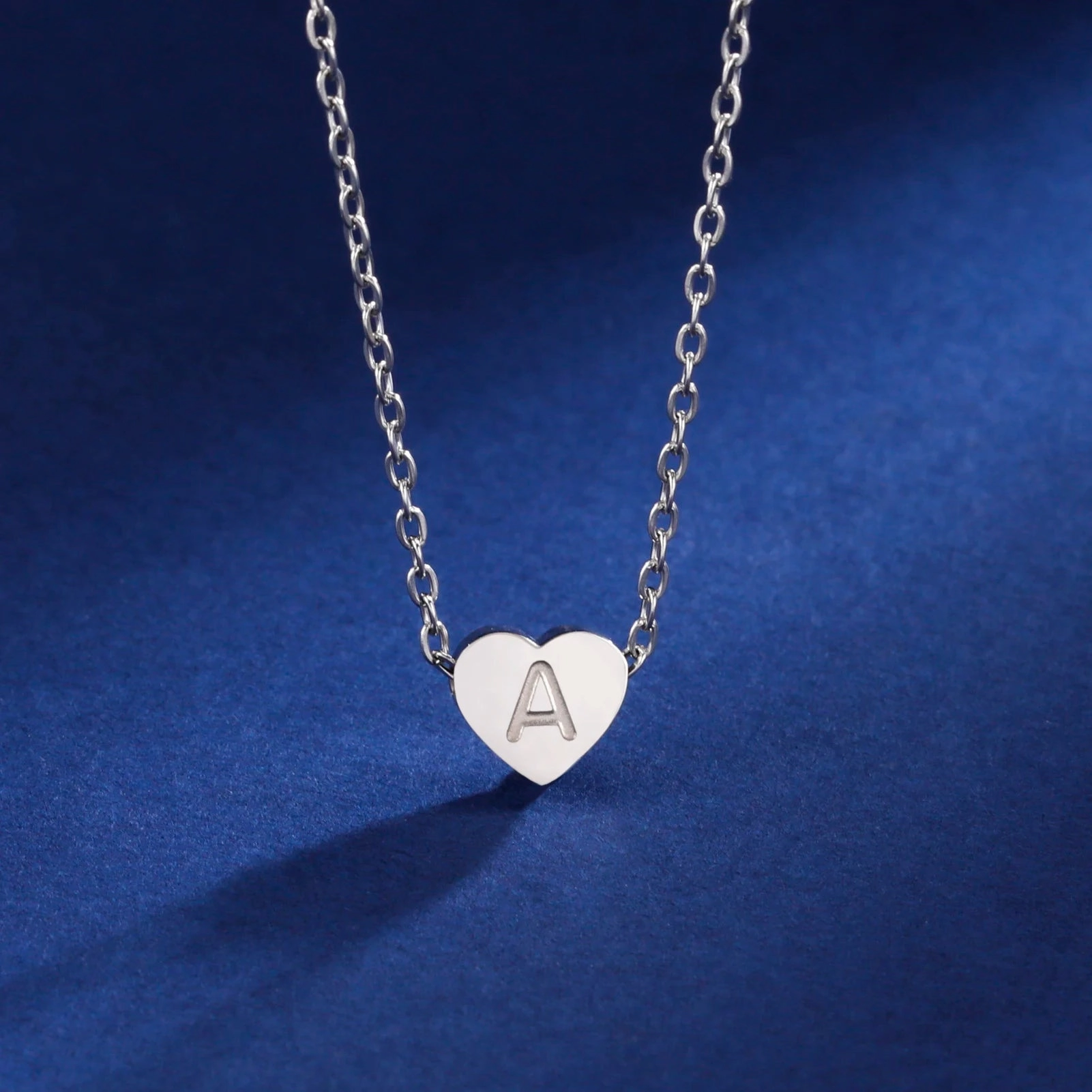 Cazador Stainless Steel Heart Pendant Necklace for Women