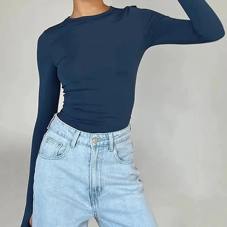 Chic Long Sleeve Women??s Crop Top with Thumb Holes - Slim Fit Casual Tee for Effortless Summer Style