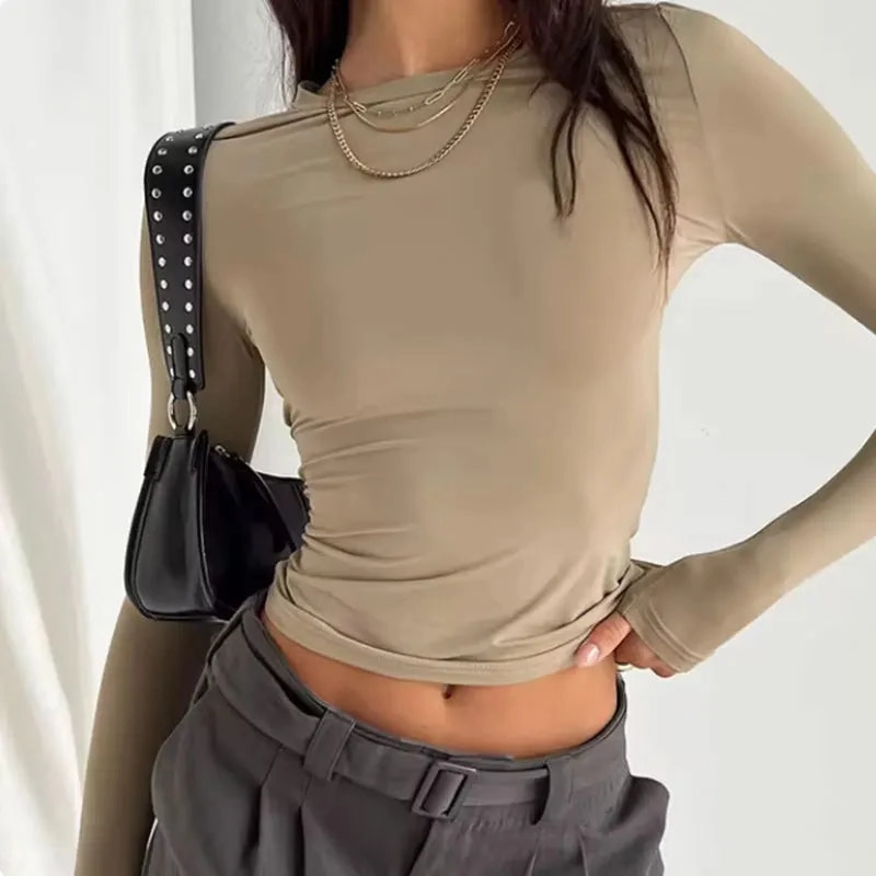 Chic Women's Y2K Solid Long Sleeve Crop Top - Versatile Layered Tee for All Seasons