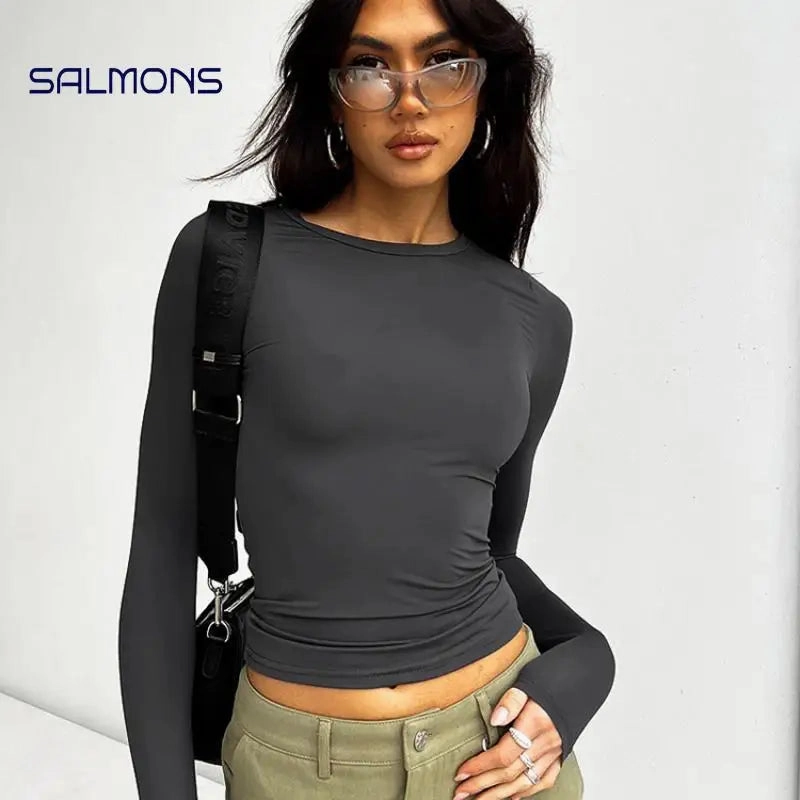 Chic Y2K Long Sleeve Crop Top for Women ?C Slim Fit Casual Solid Tee for Effortless Street Style in All Seasons