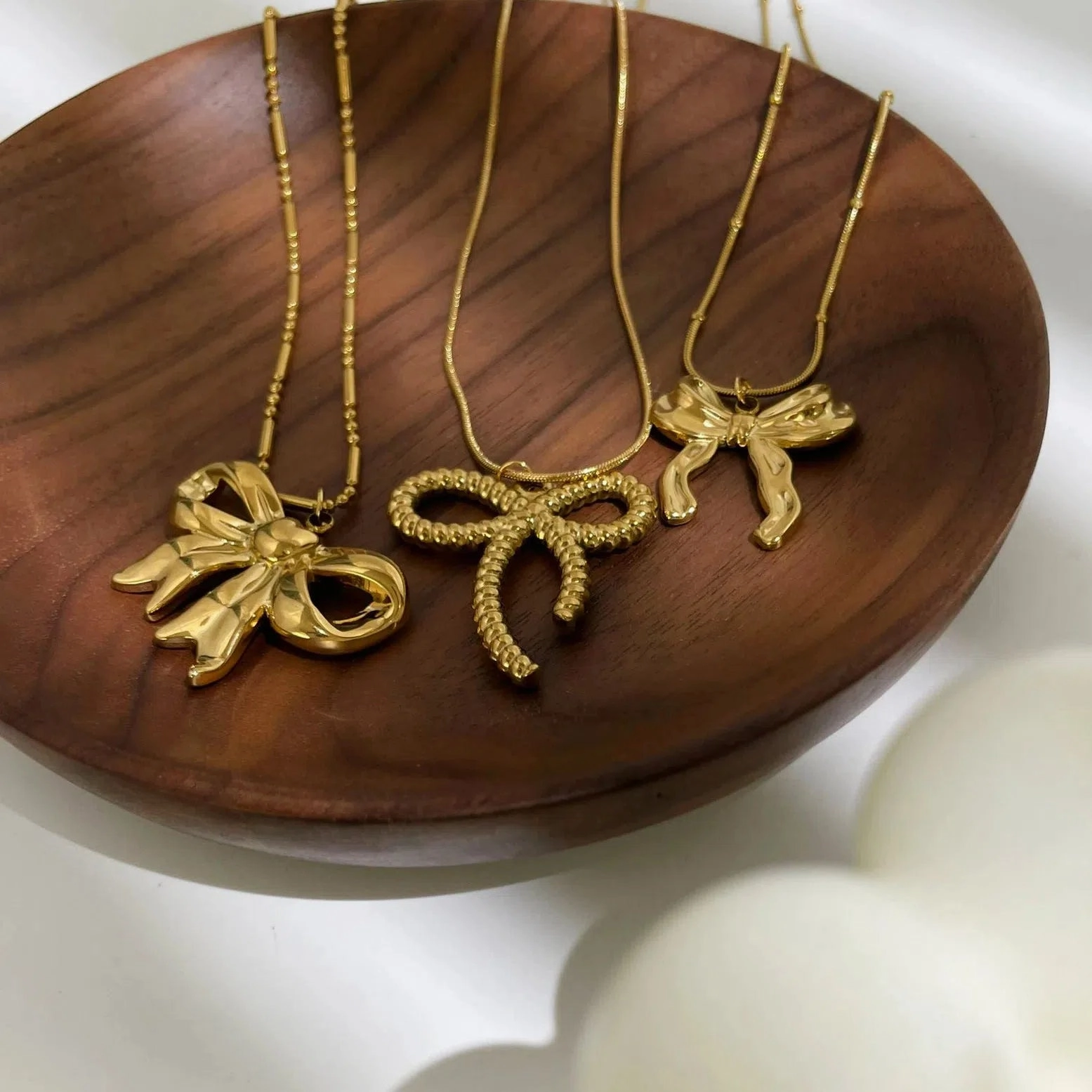 Classic Elegant Gold Plated Thin Chain Bow Knot Pendant Necklace for Women Waterproof Summer Jewelry