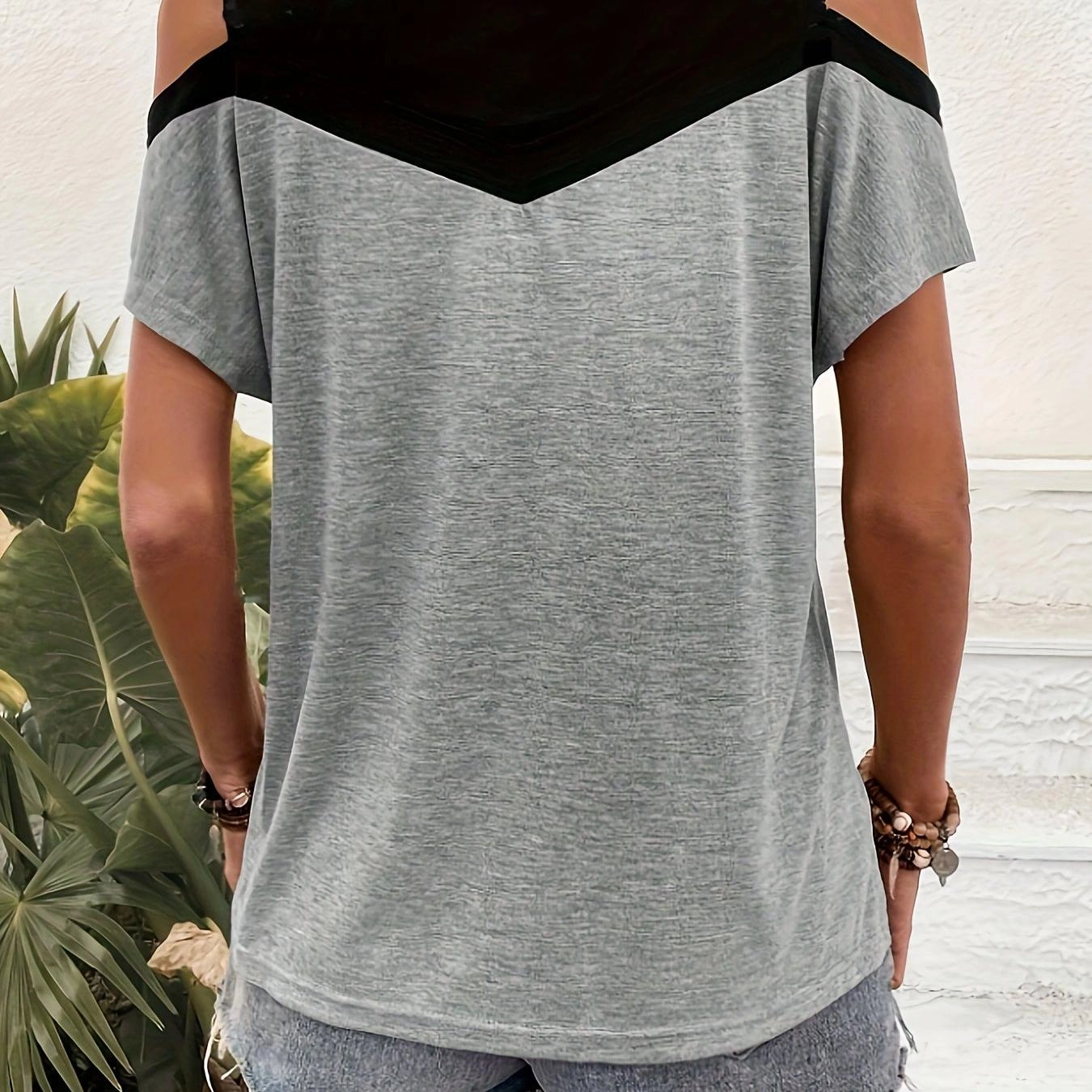 Color Block Cold Shoulder T-Shirt for Women, Casual Style