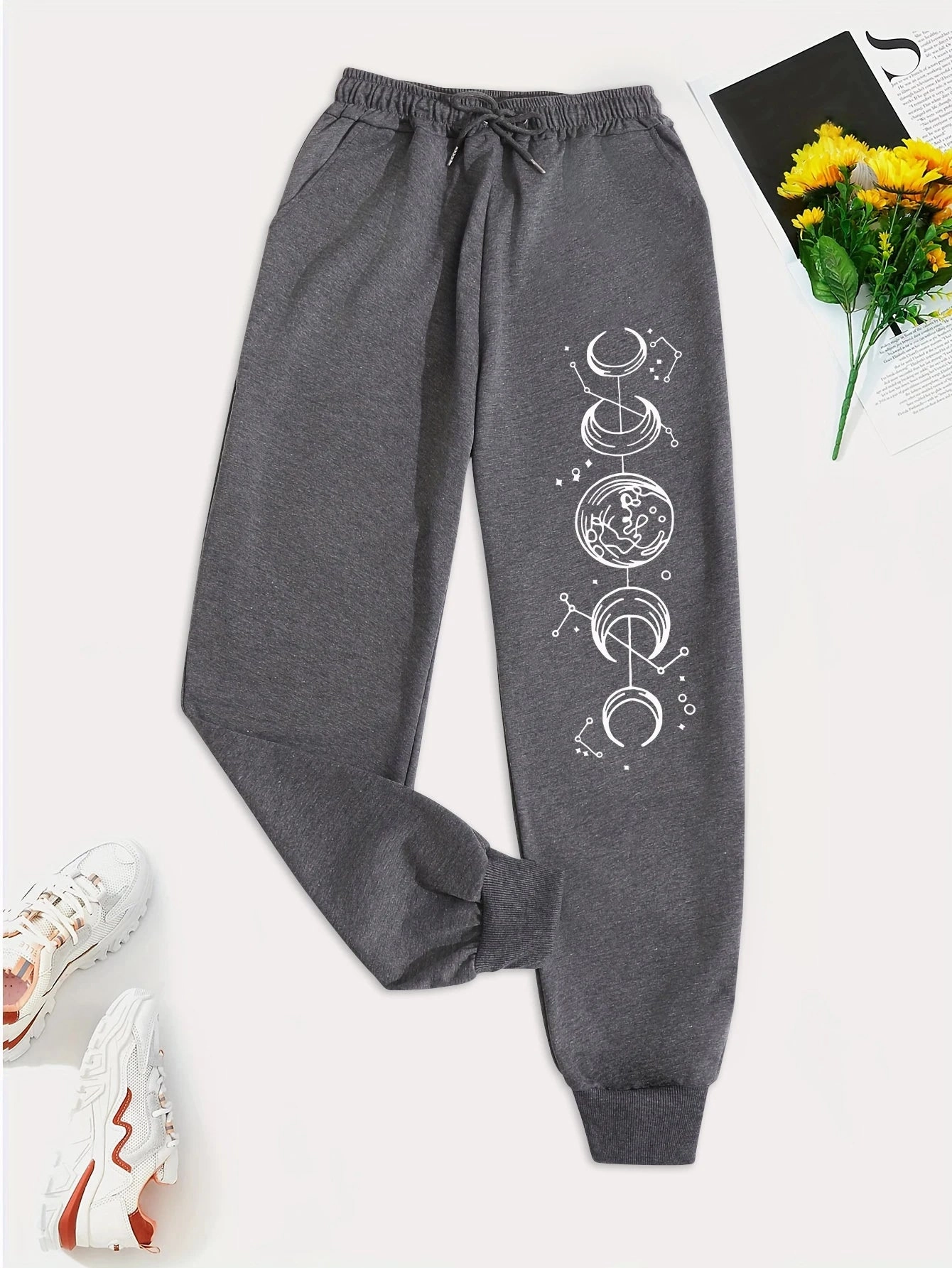 Connected Crescents Print Casual Women Pants Hip Hop Trousers with Drawstring Pockets for Everyday Style and Comfort