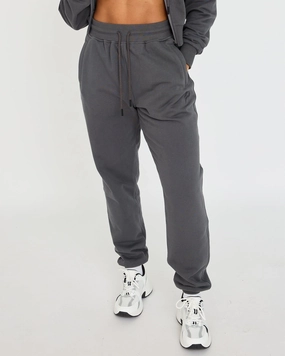 Core Classic Joggers