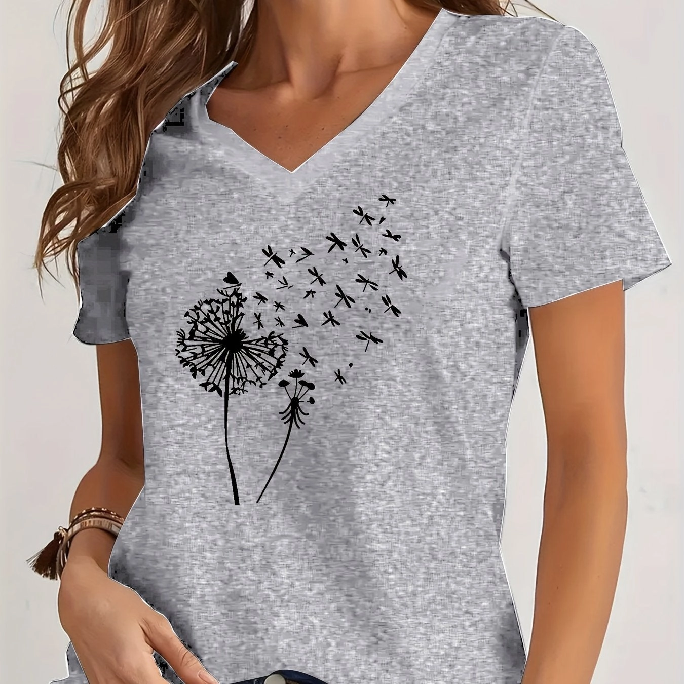 Dandelion Print V Neck T-Shirt for Spring and Summer Style