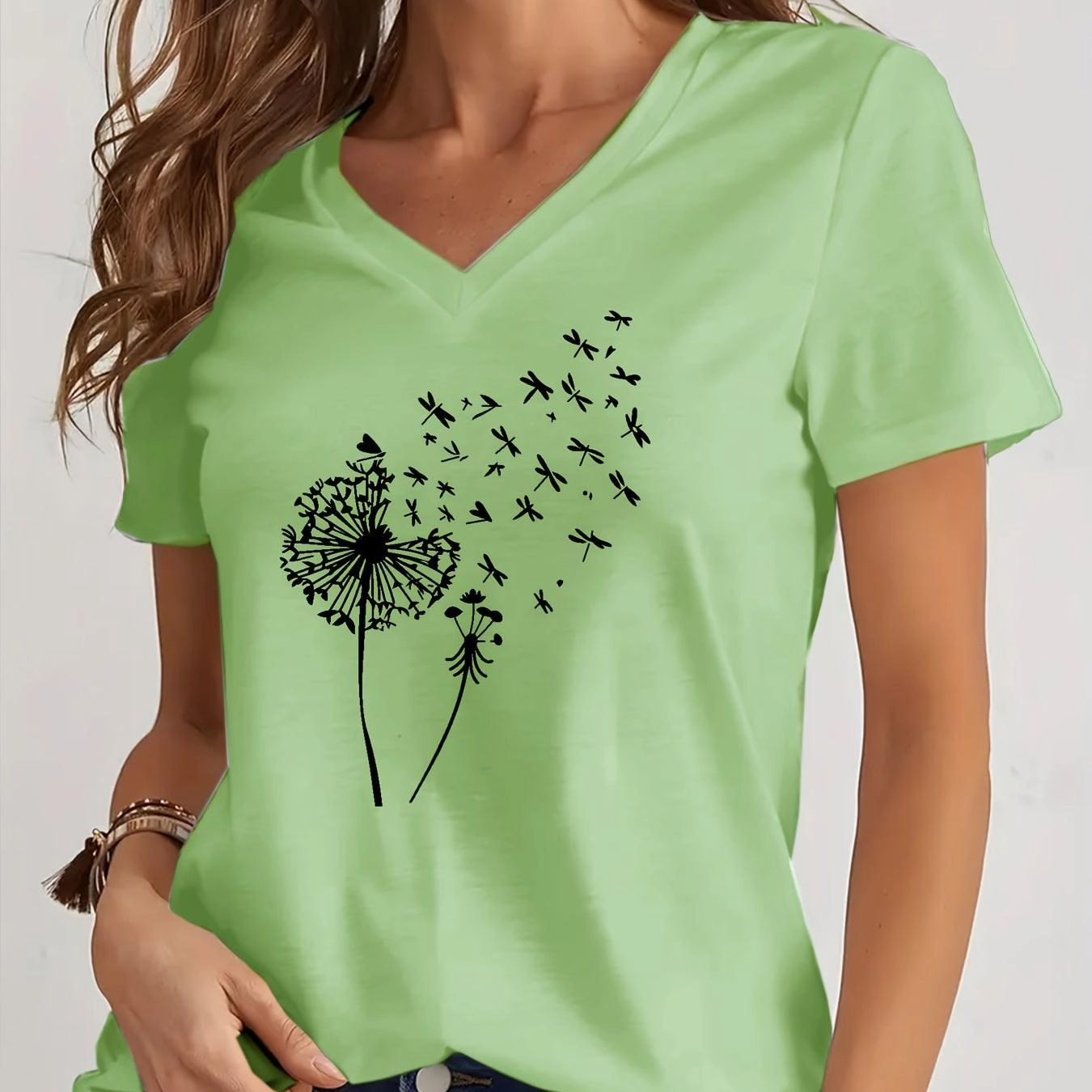 Dandelion Print V Neck T-Shirt for Spring and Summer Style