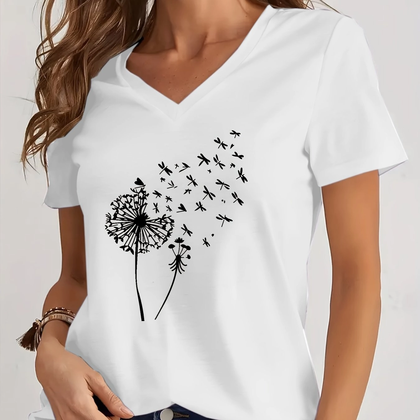 Dandelion Print V Neck T-Shirt for Spring and Summer Style