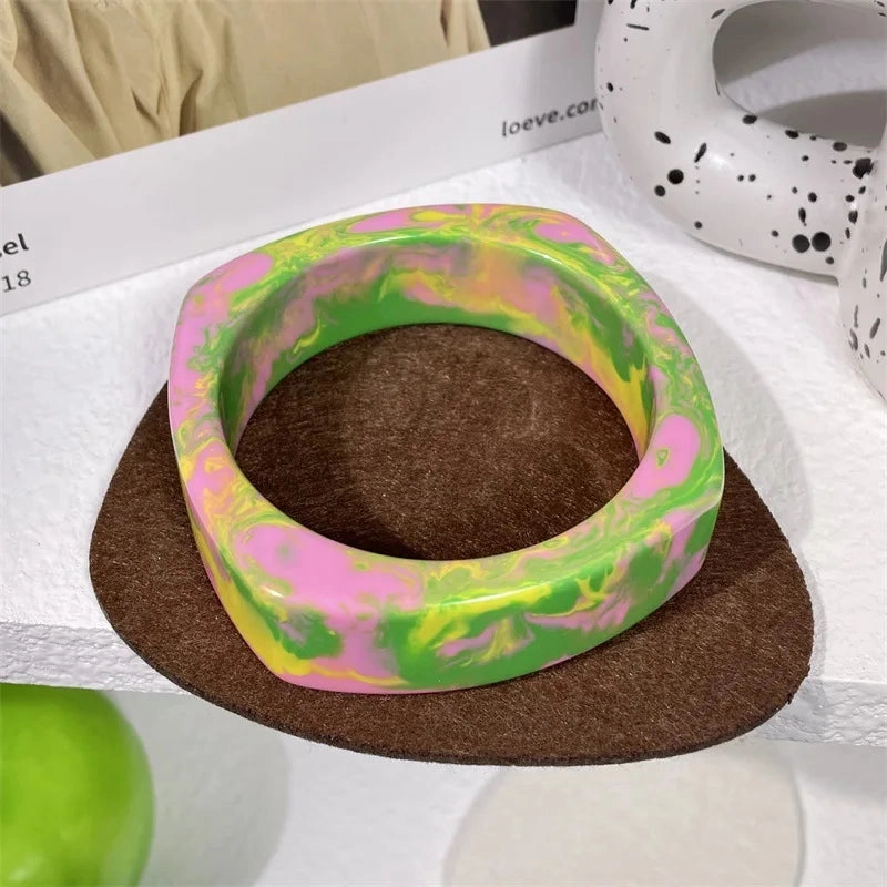 Elegant Gradation Green Resin Thick Wide Cuff Bracelets