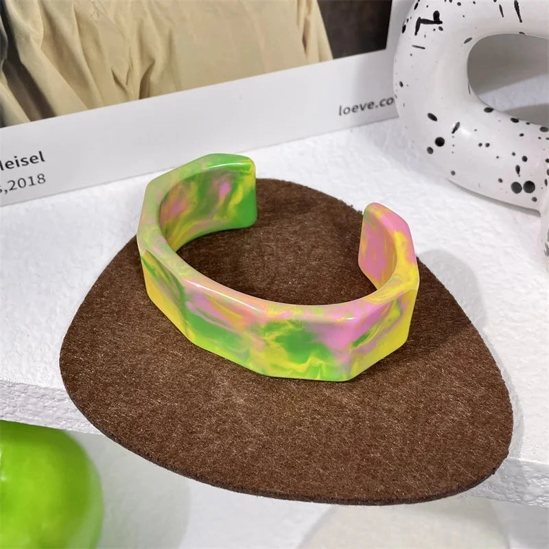 Elegant Gradation Green Resin Wide Cuff Bracelets for Women