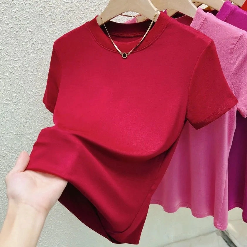 Elevate Your Summer Style: Plus Size Slim Fit Women's Casual Crew Neck T-Shirt - Short Sleeve Solid Tees for Effortless Chic