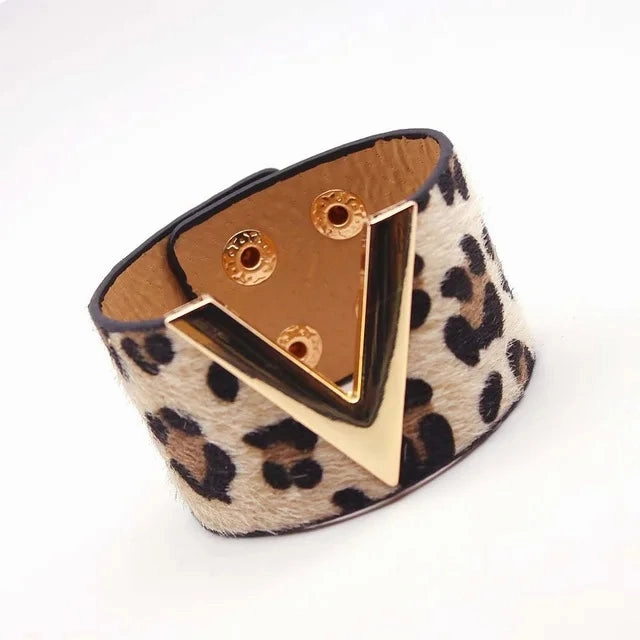 Europe Crack Leather Bracelet For Women Femme Punk Style Soft Jewellery