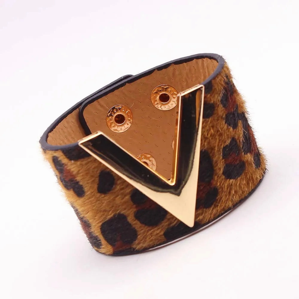 Europe Crack Leather Bracelet For Women Femme Punk Style Soft Jewellery
