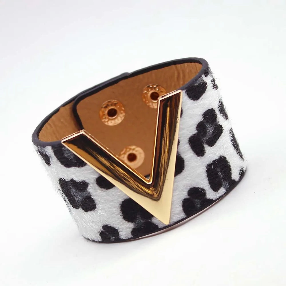 Europe Crack Leather Bracelet For Women Femme Punk Style Soft Jewellery