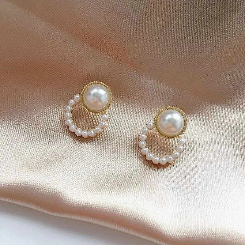 Fashion New Light Luxury Imitation Pearl Drop Earrings for Women