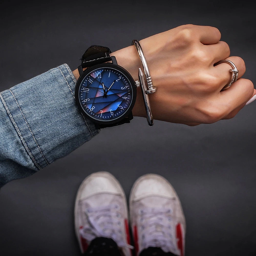 Fashion Wrist Watch Women Quartz Wristwatches Large Dial PU
