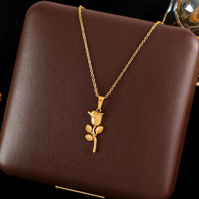GANEMLY 316L Stainless Steel Starfish Pendant Necklace Women