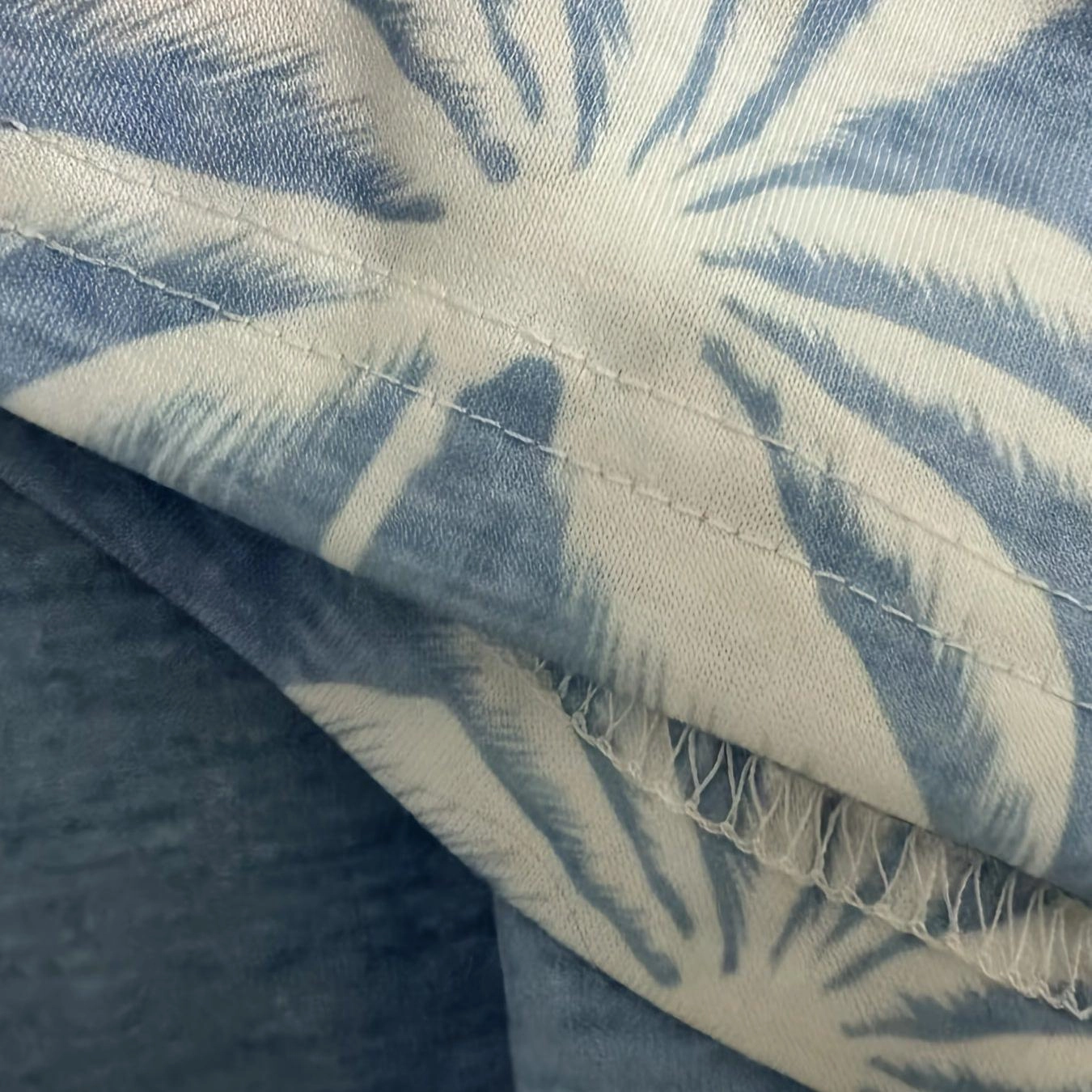 Graphic Print Button Front Tank Top for Summer Style