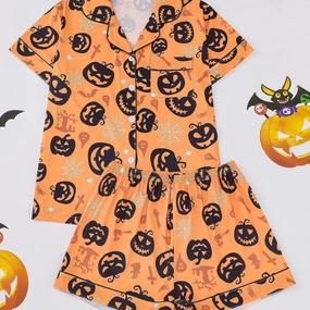 Halloween Pumpkin Bat Print Pajama Set for Women Comfortable Short-Sleeved Top and Baggy Shorts Loungewear