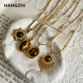 HangZhi Natural Stone Titanium Steel Pendant Necklace with Rhinestone Flower Charm for Women
