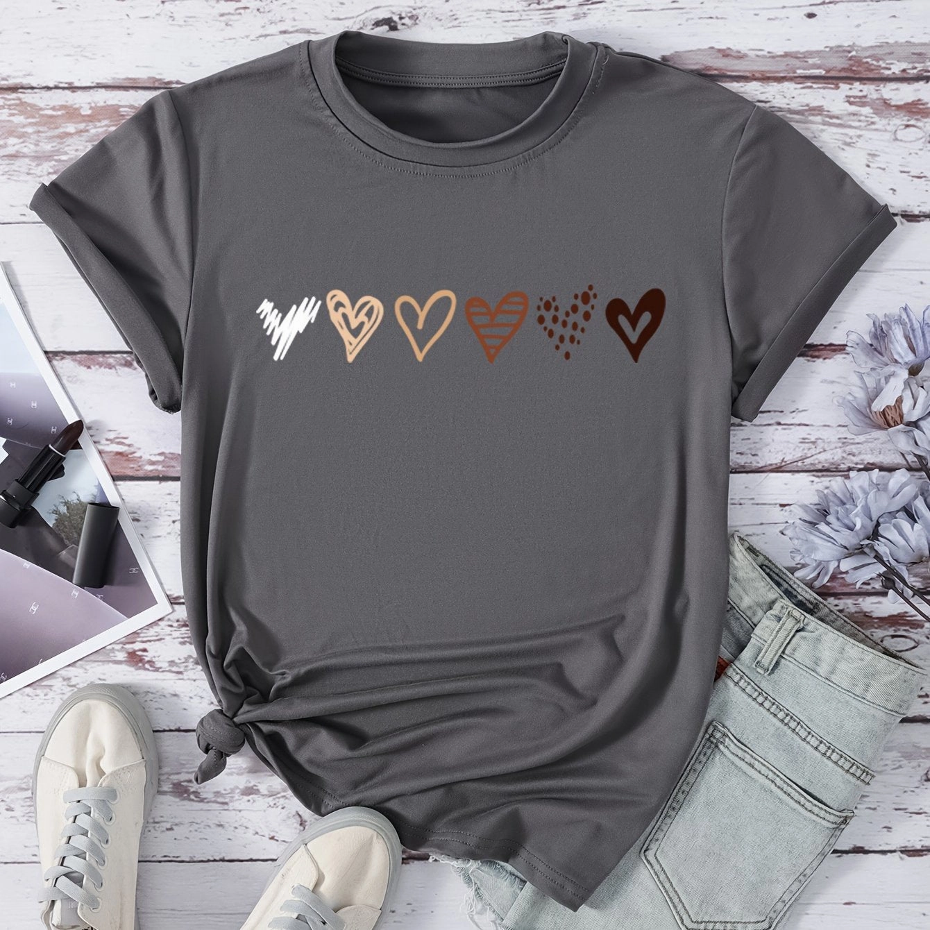 Heart Print T-shirt, Casual Short Sleeve Top for Women