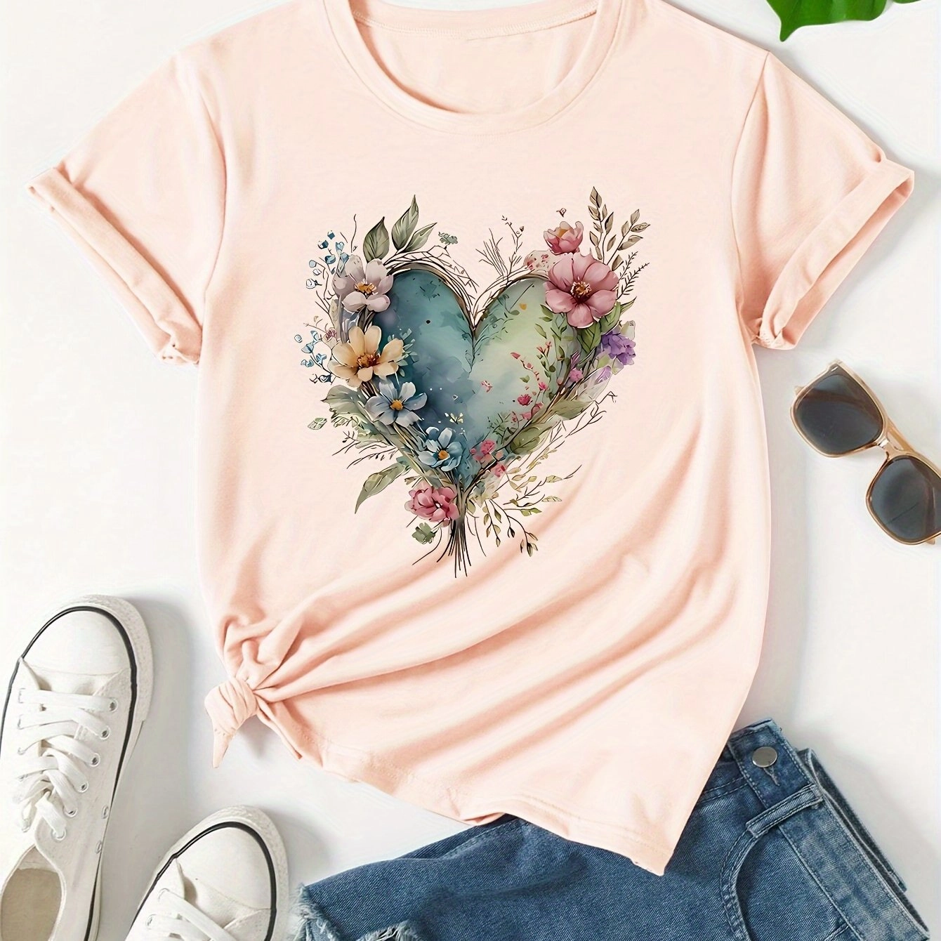 Heart Print T-shirt Short Sleeve Crew Neck Casual Top