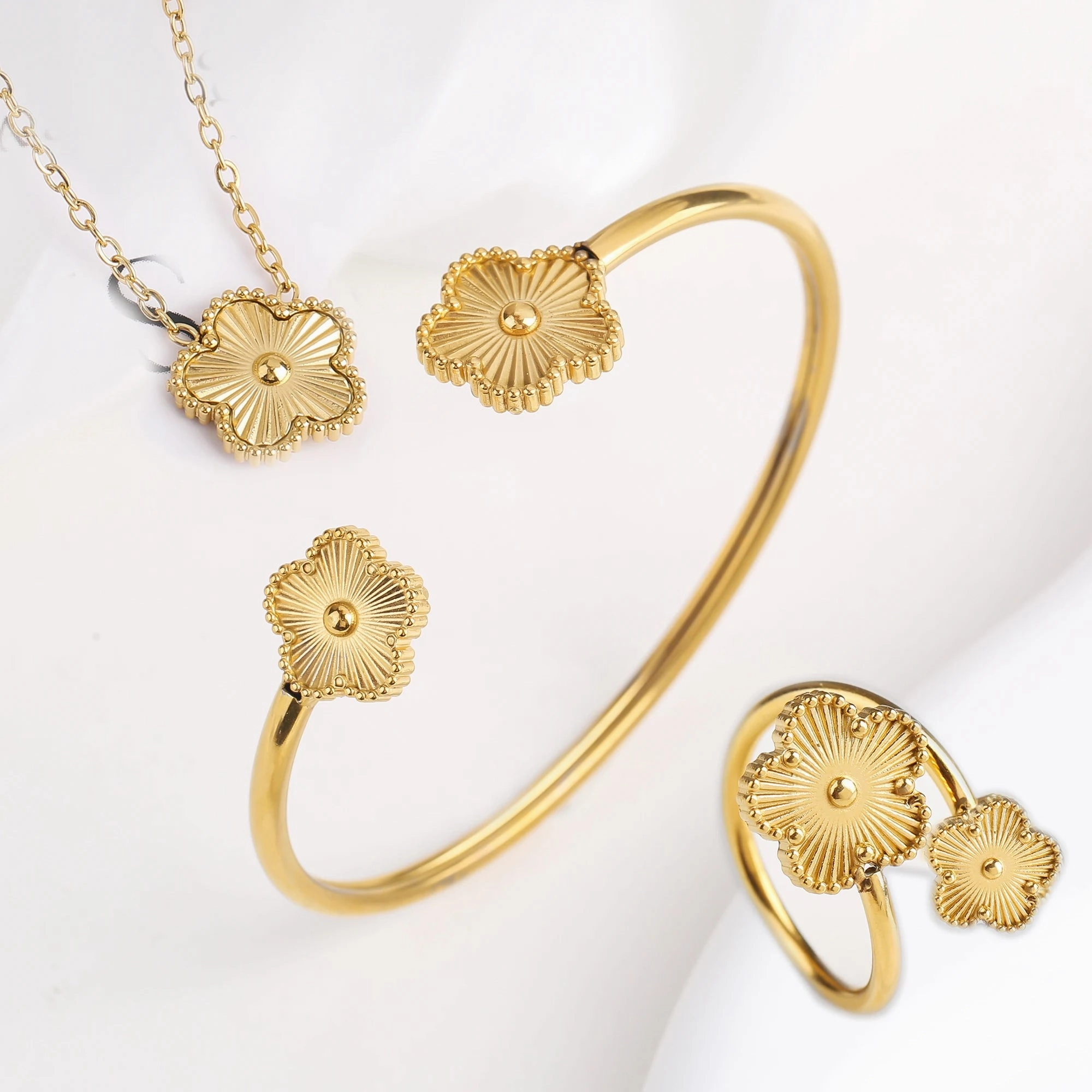 High Quality Luxury Stainless Steel Botanical Jewelry Set for Women