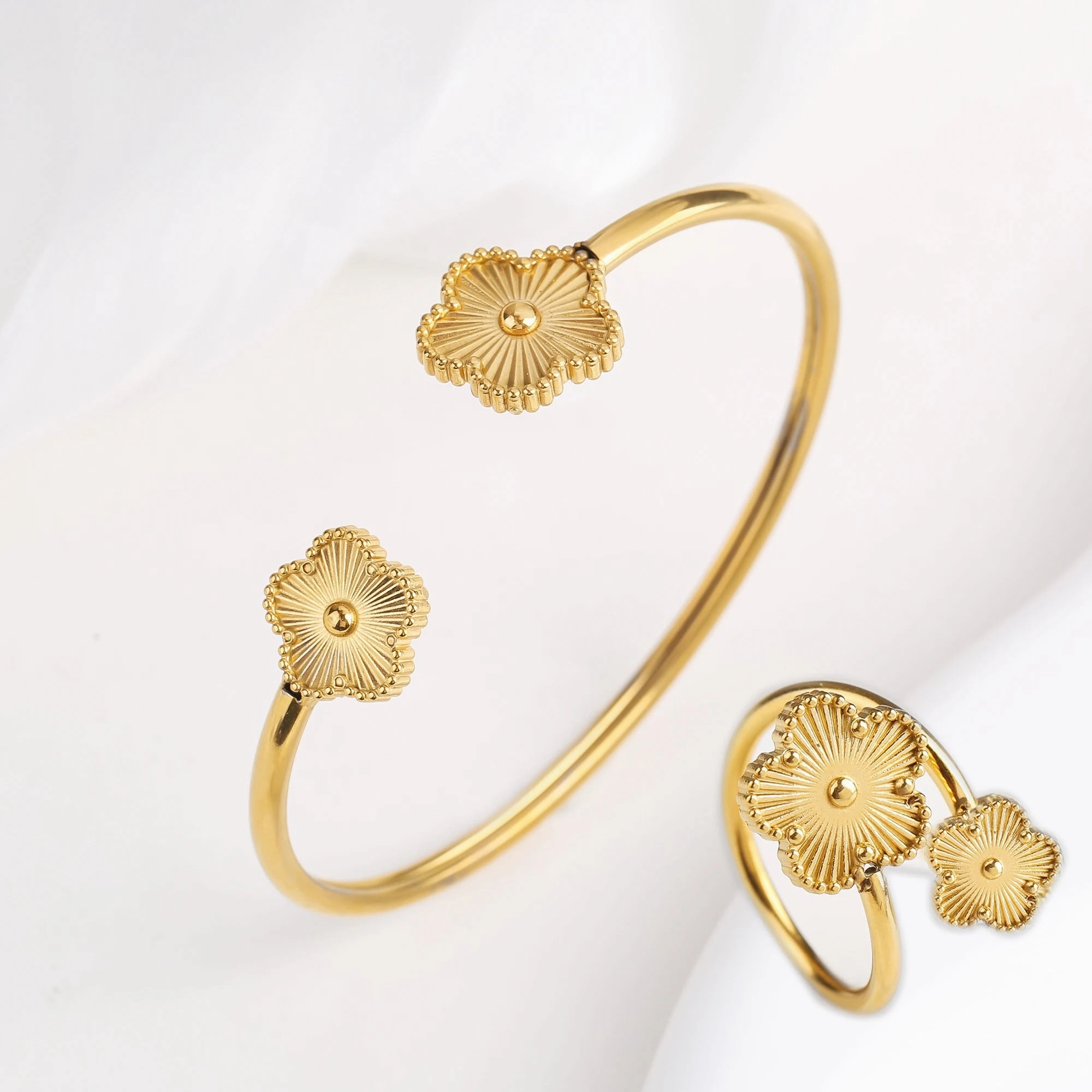 High Quality Luxury Stainless Steel Botanical Jewelry Set for Women