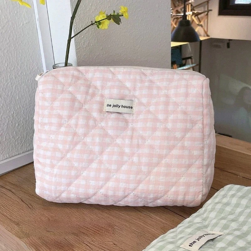 Large Capacity Women's Cosmetic Bag with Zipper for Travel
