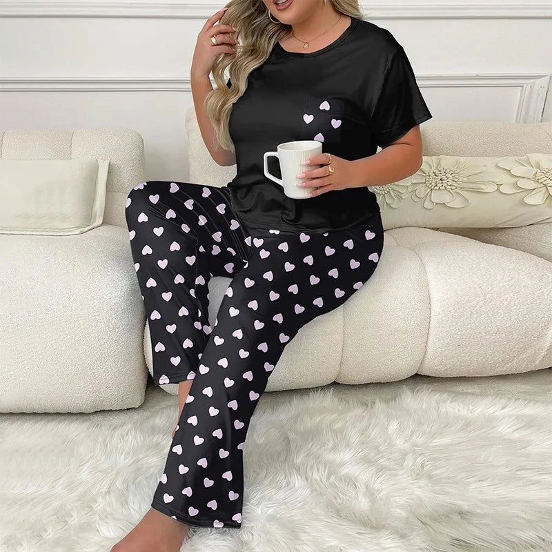 Large Size Sexy Women Sleepwear Milk Silk Love Print Loungewear 2 Piece Set Short-Sleeved Trousers for Comfortable Home Relaxation