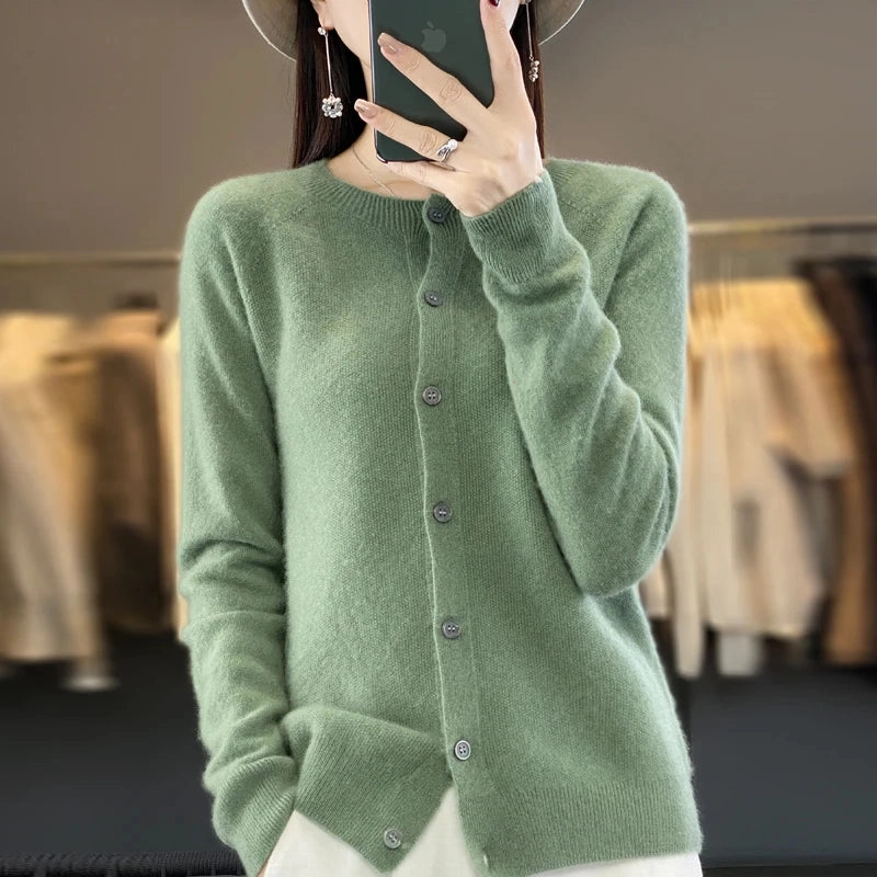Long-Sleeved Women's Sweater Cashmere Knitted 100% Pure Merino Wool O-Neck Cardigan for Autumn and Winter