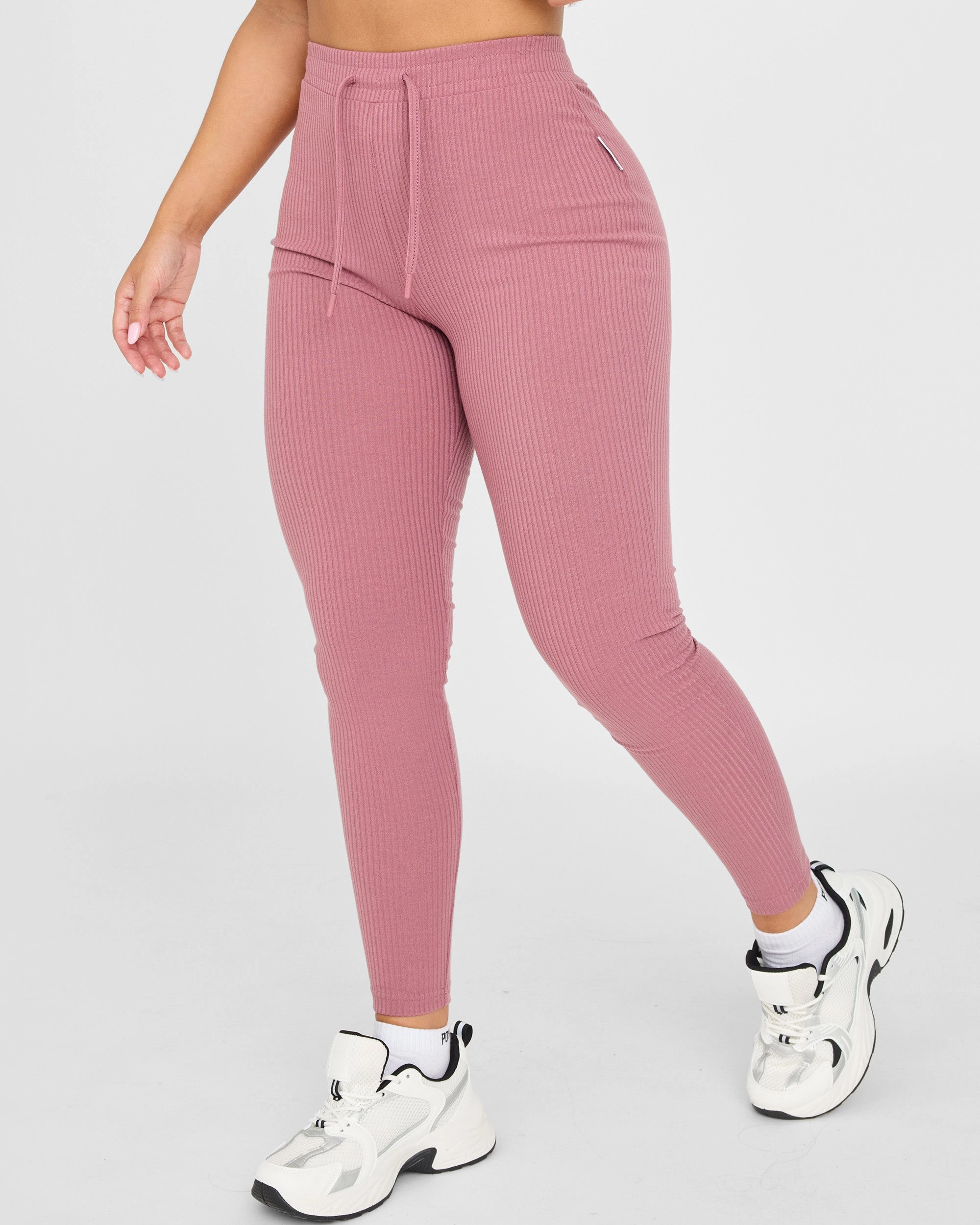 Lounge Bottoms