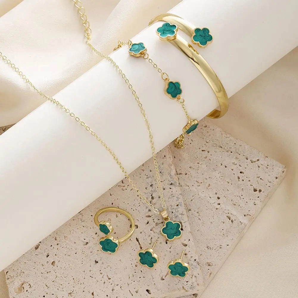 Lucky Five-Petal Flower Clover Jewelry Set For Women