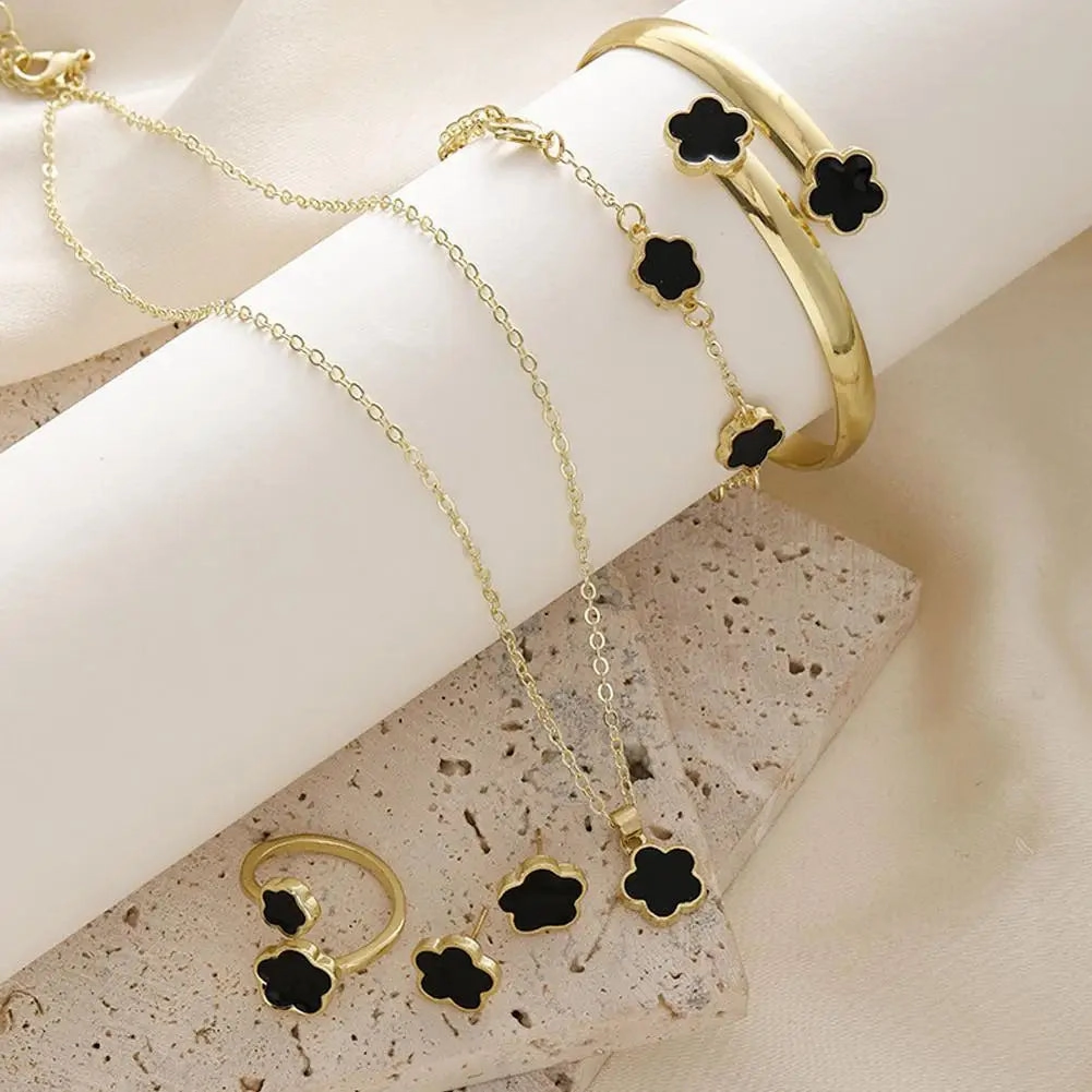 Lucky Five-Petal Flower Clover Jewelry Set For Women