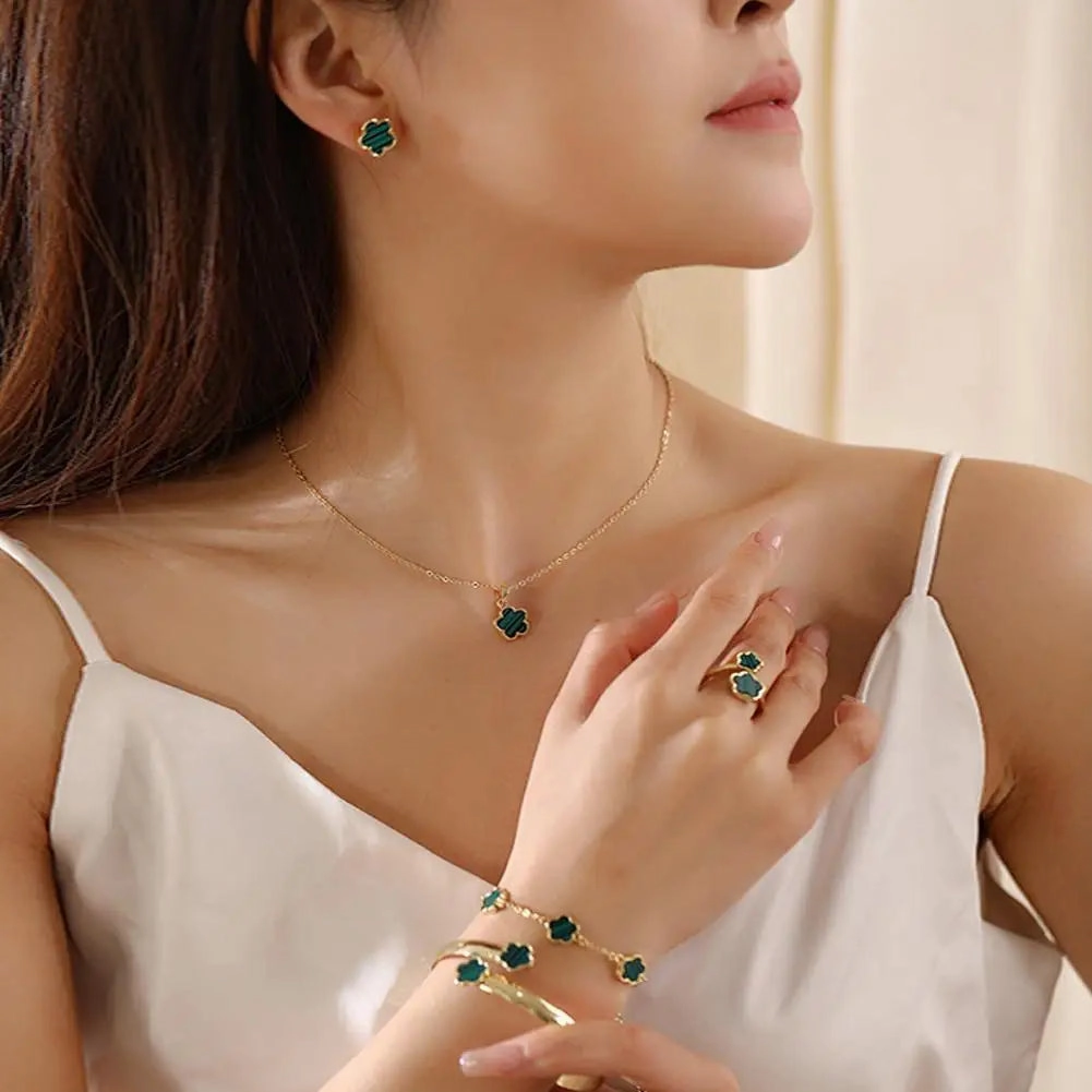 Lucky Five-Petal Flower Clover Jewelry Set For Women